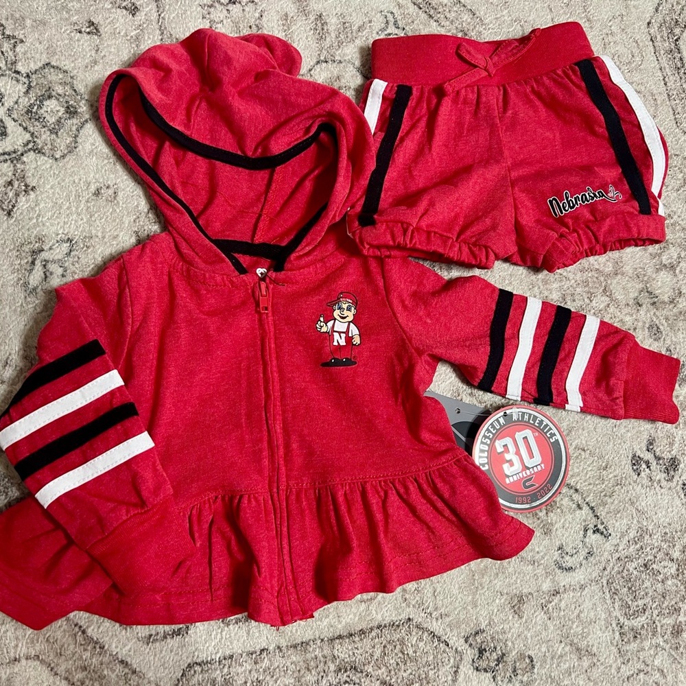 🚨Girls Infant Colosseum Scarlet Nebraska Huskers Full-Zip Hoodie & Shorts Set